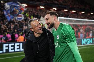 星空体育官方入口-可全力冲刺欧冠！巴黎本月4场法甲狂轰17球，联赛已领先21分